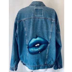 Hand painted Levi jean jacket size XL